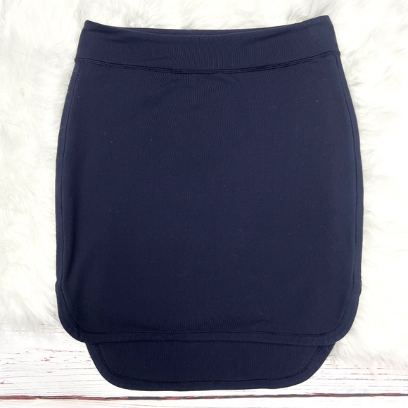 •|•LULULEMON ATHLETICA•| Navy Blue High Low Skirt Size 6 (2 of 2) - Picture 3 of 12